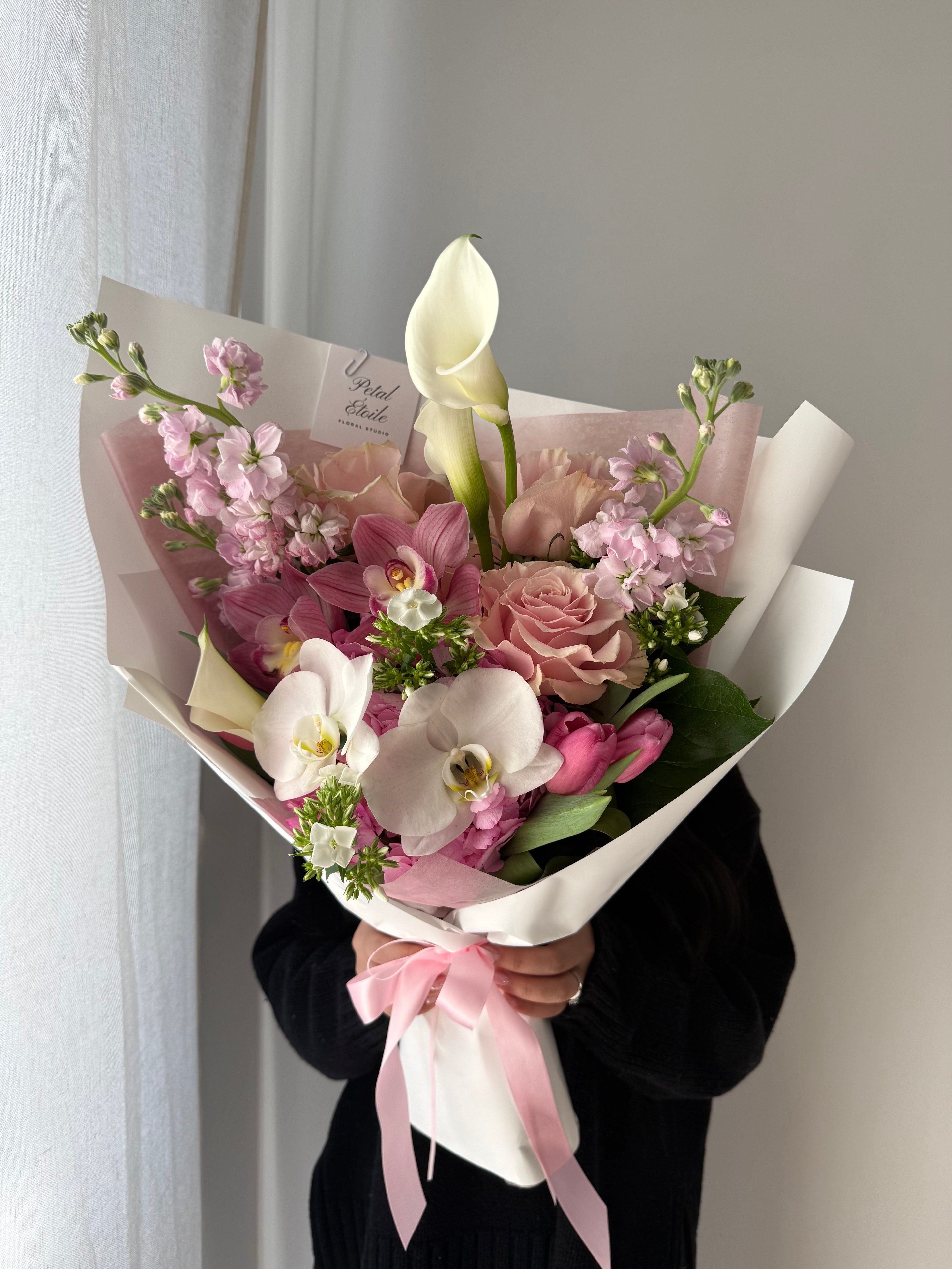 Customized Hand-tied Bouquet