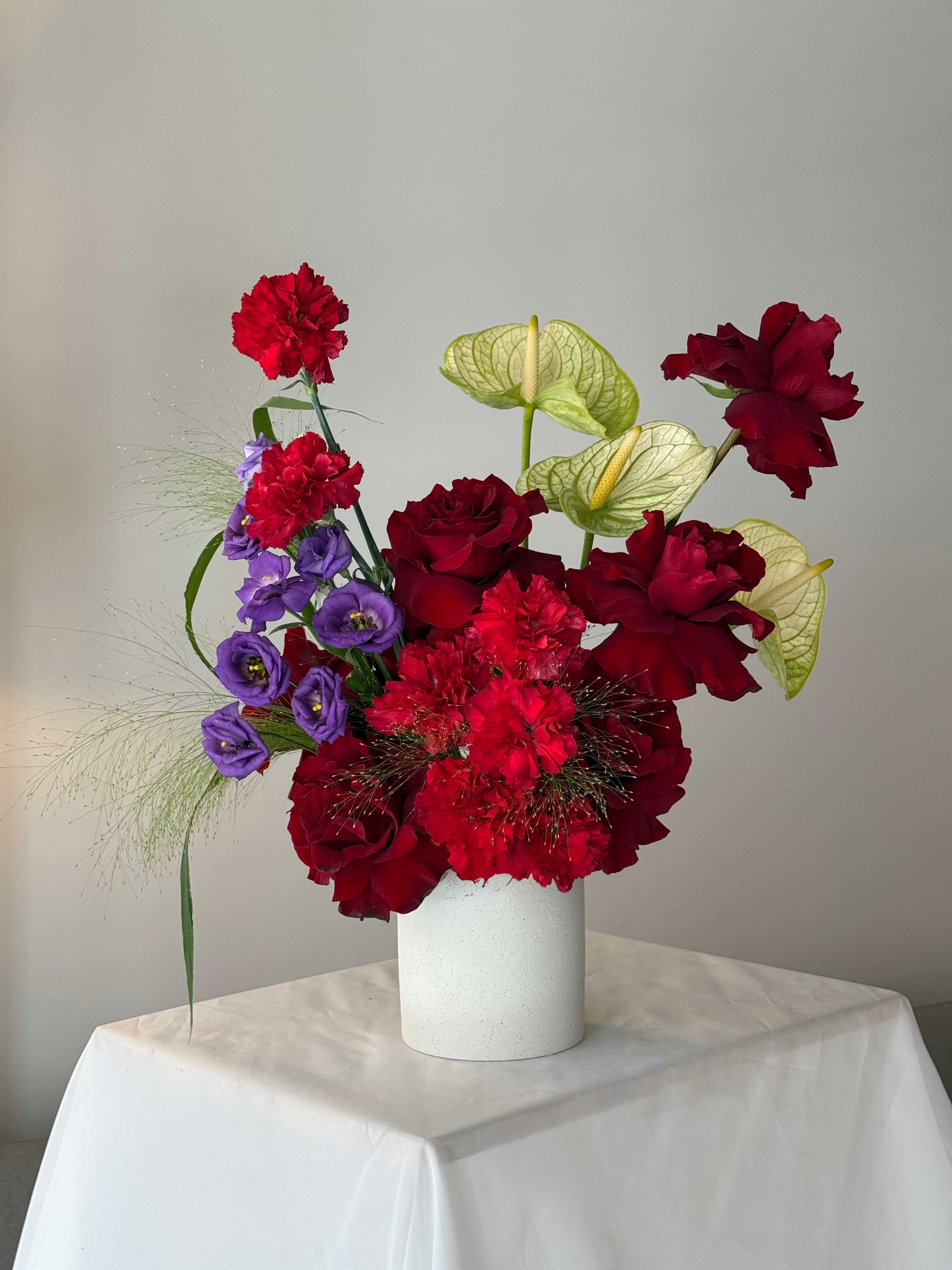 Modern Rose Vase Arrangement