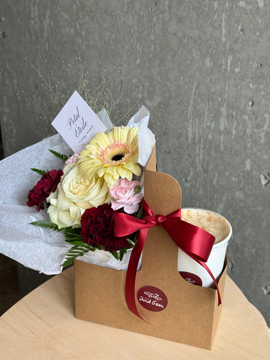Petal Étoile x Café 2nd Gen — Coffee & Blooms
